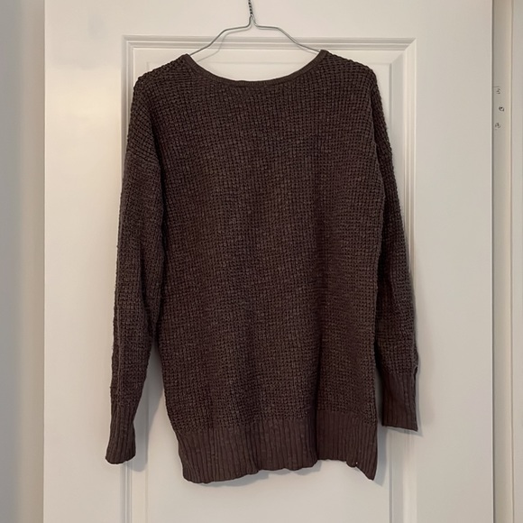 American Eagle Knit Sweater - Picture 3 of 3
